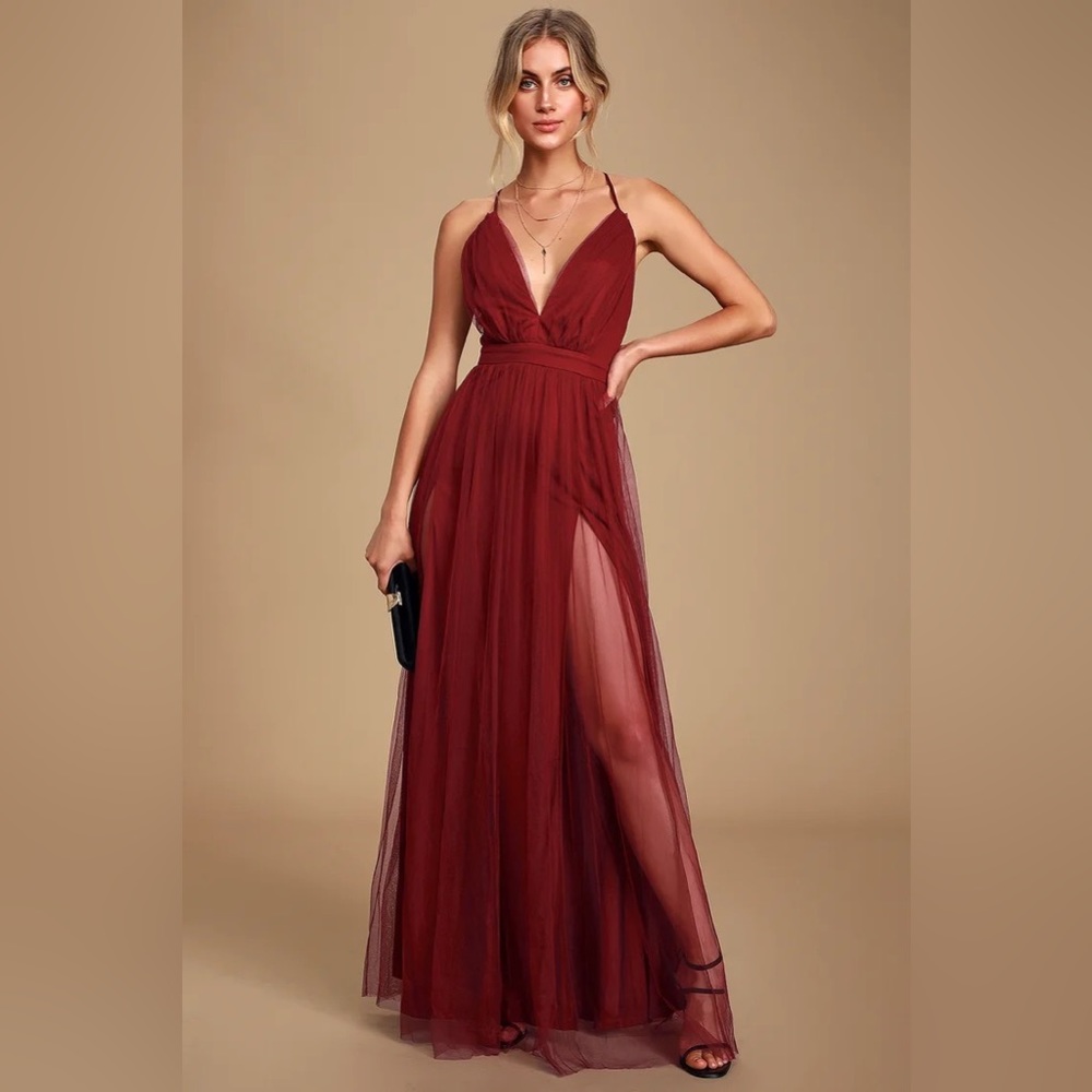 Lulu's Red Formal Gown